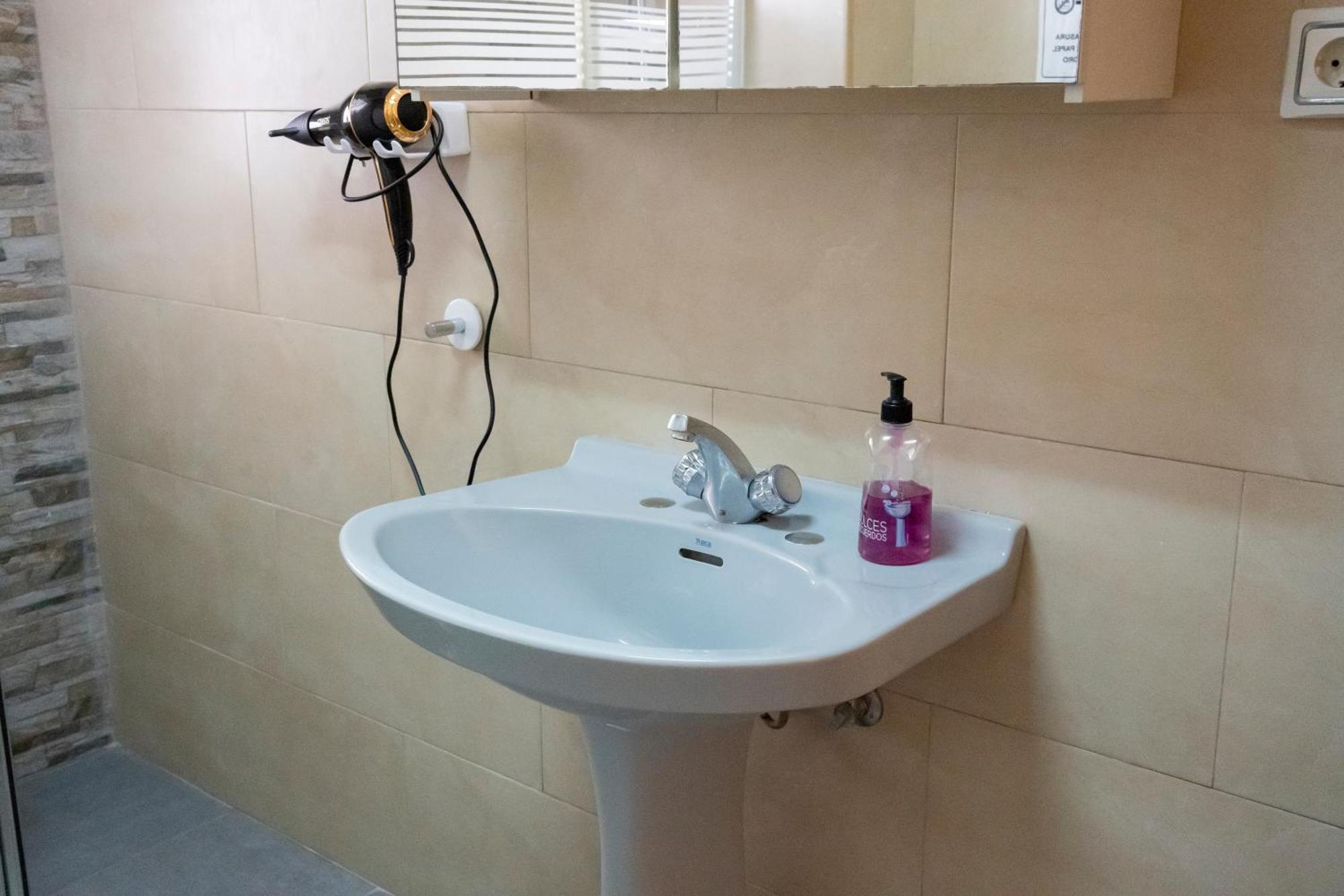 Habitacion Doble En La Victoria Málaga Dış mekan fotoğraf